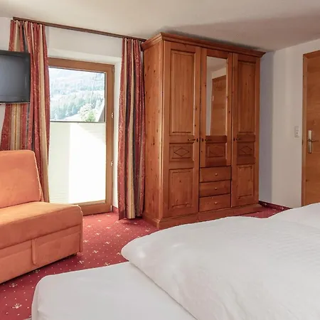 Haus Fender Apartman Sölden